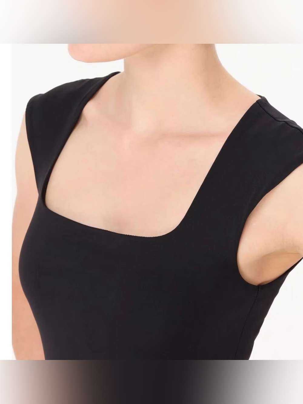 WHBM Forme Black Square-Neck Tank Top XS